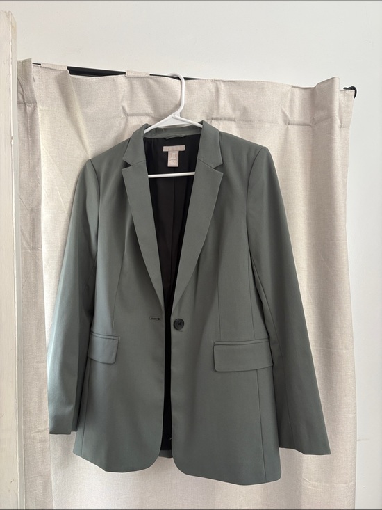 H&M Jackets & Blazers - Sleek Single-Button Olive Green Blazer